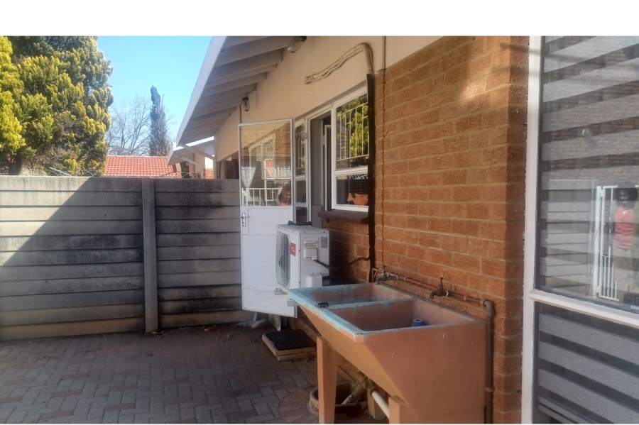 3 Bedroom Property for Sale in Naudeville Free State